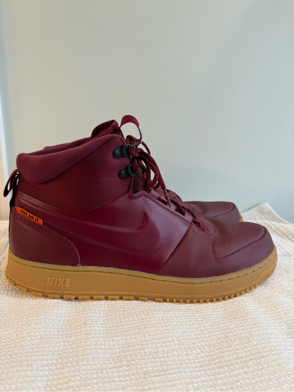 Men's Nike Path Winter “Dark Beetroot Gum”